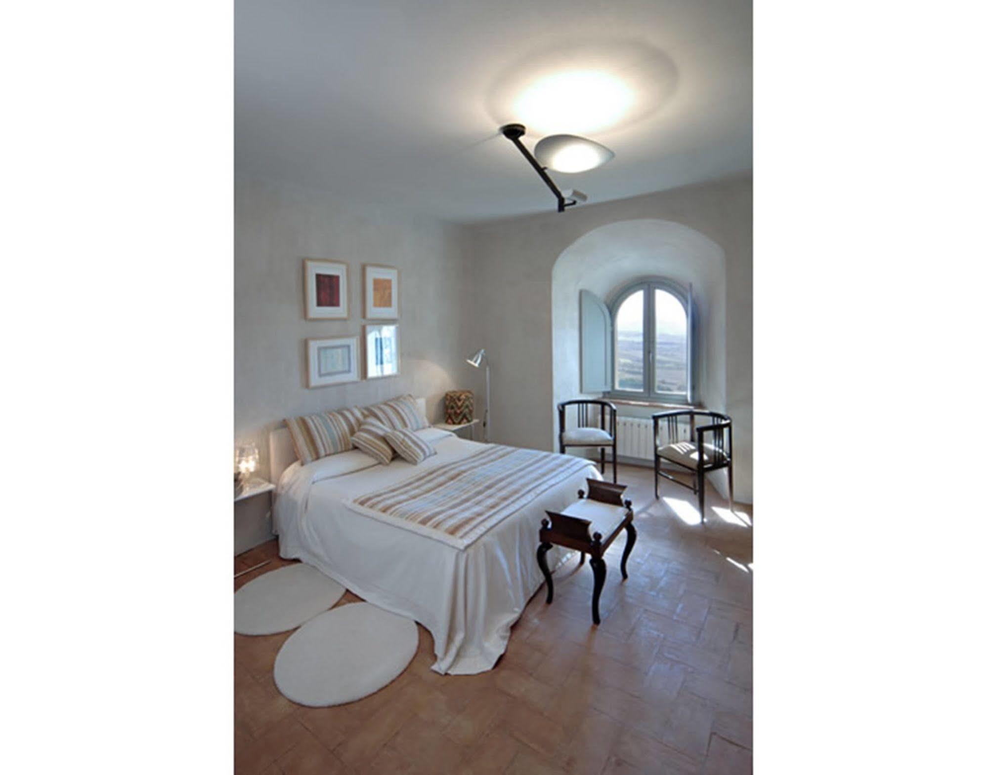 Torre Almonte Aparthotel Todi Ngoại thất bức ảnh
